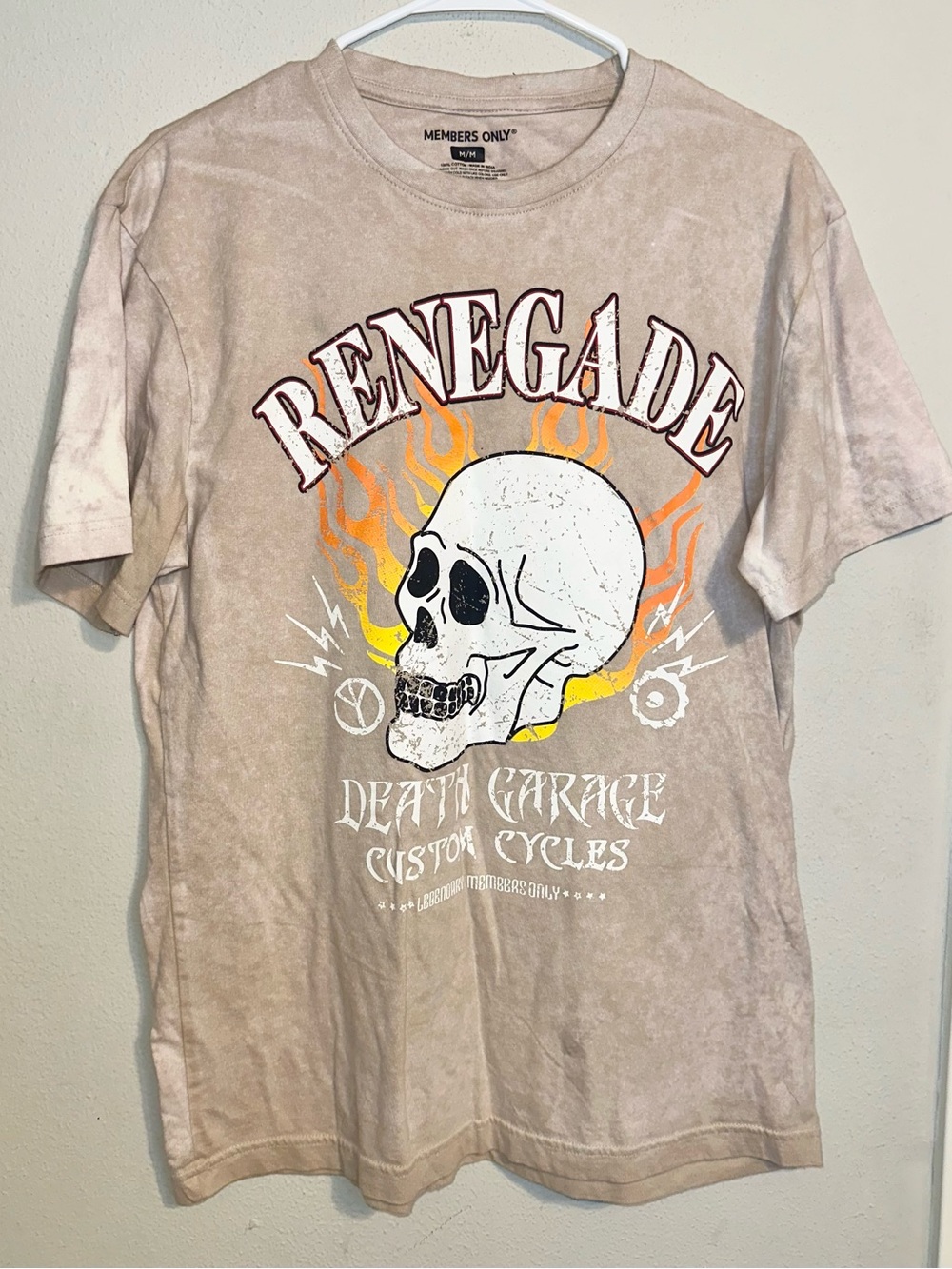Members Only Renegade Skull Graphic Tee - Beige